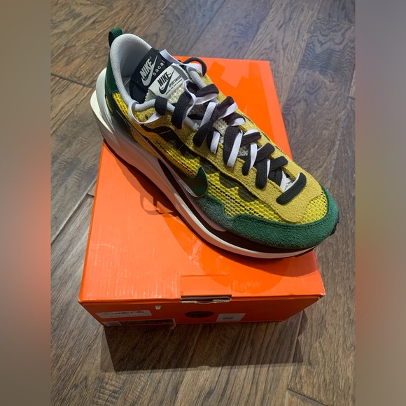 Nike Other - Nike Vaporwaffle Shoe